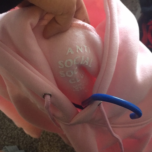 Anti social social club pink hoodie - Picture 3 of 3